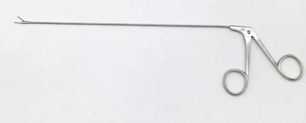 1 KLEINSASSER Laryngeal Micro Alligator Forceps straight.