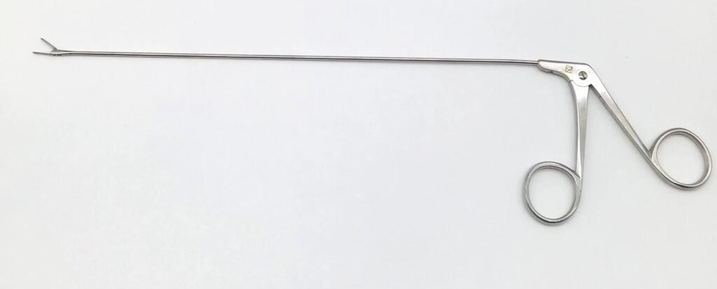 1 KLEINSASSER Laryngeal Micro Grasping forceps straight