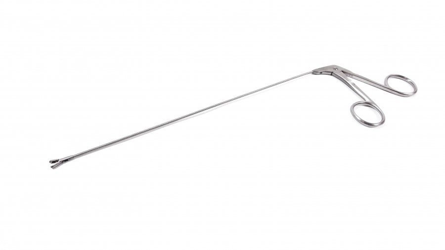 1 KLEINSASSER Micro Laryngeal Cutting forceps upward.